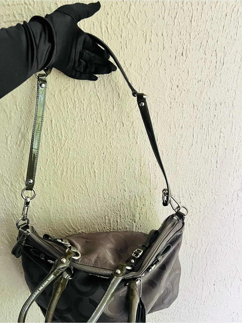 Coach Madison Op Art Signature Lindsey Satchel